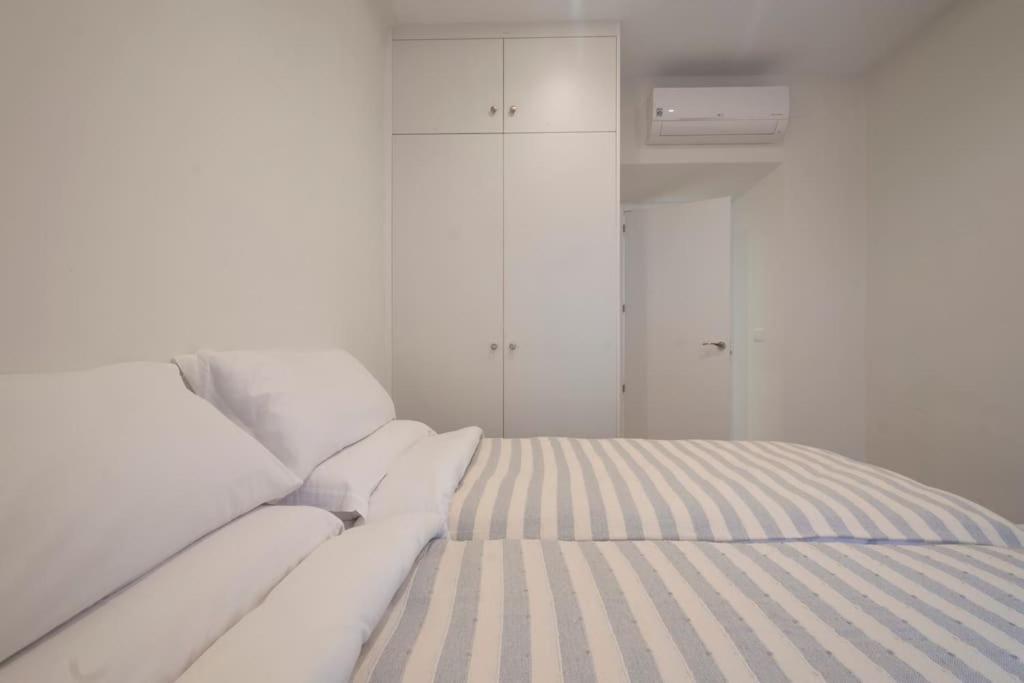 Hogar Del Lirio Apartment กรานาดา ภายนอก รูปภาพ